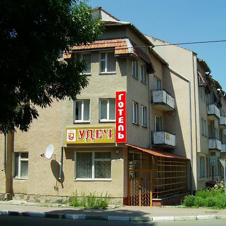 Hotel Udech Zhidachov Exterior foto